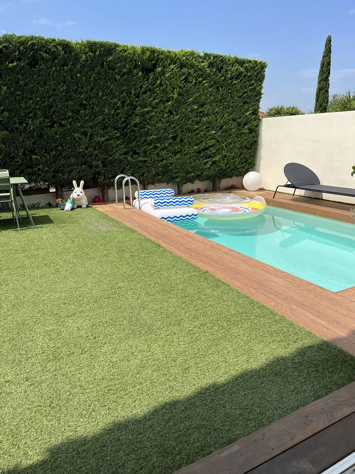Maison avec piscine entre plage et ville dans quartier calme