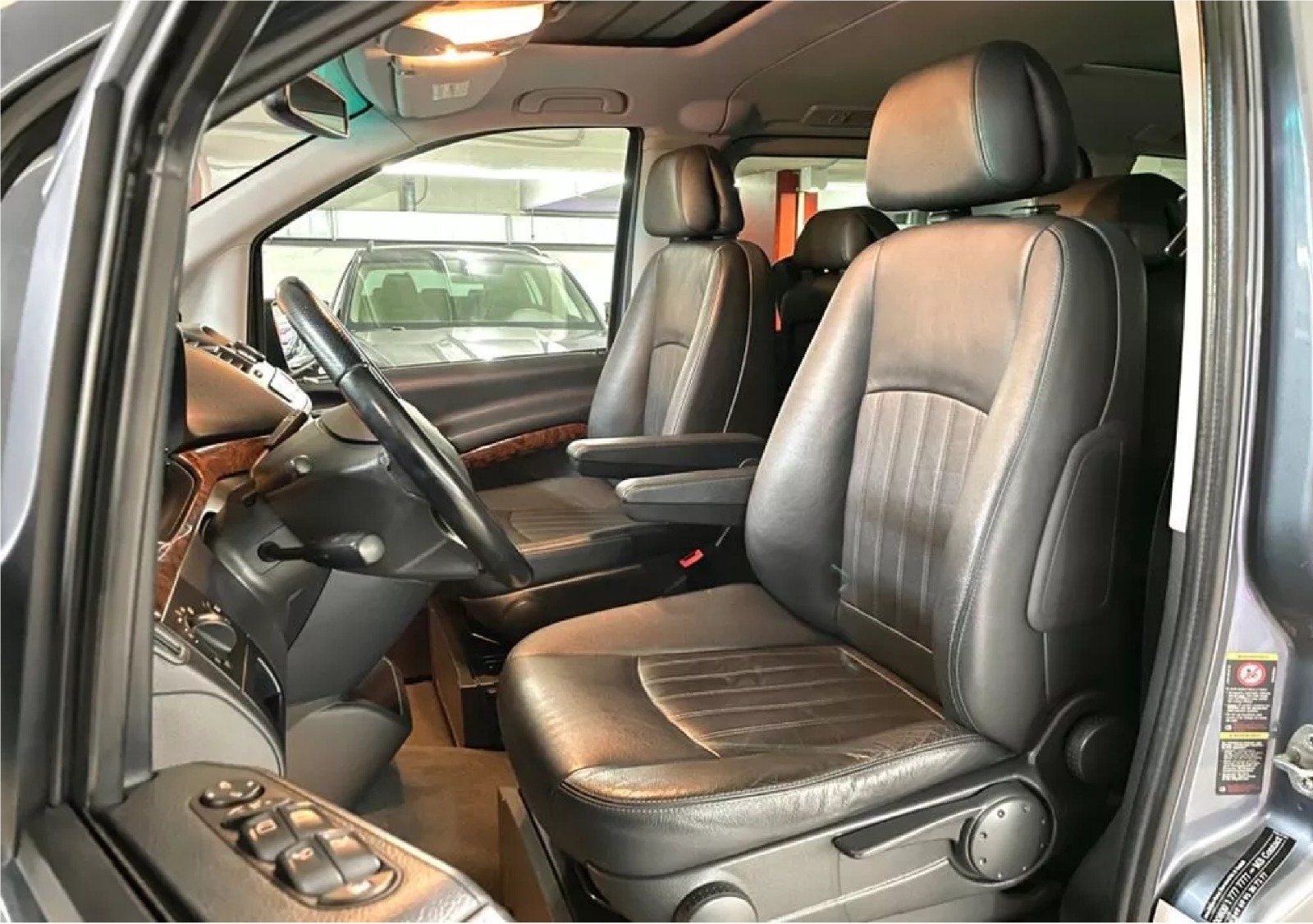 Mercedes Viano miniature 4