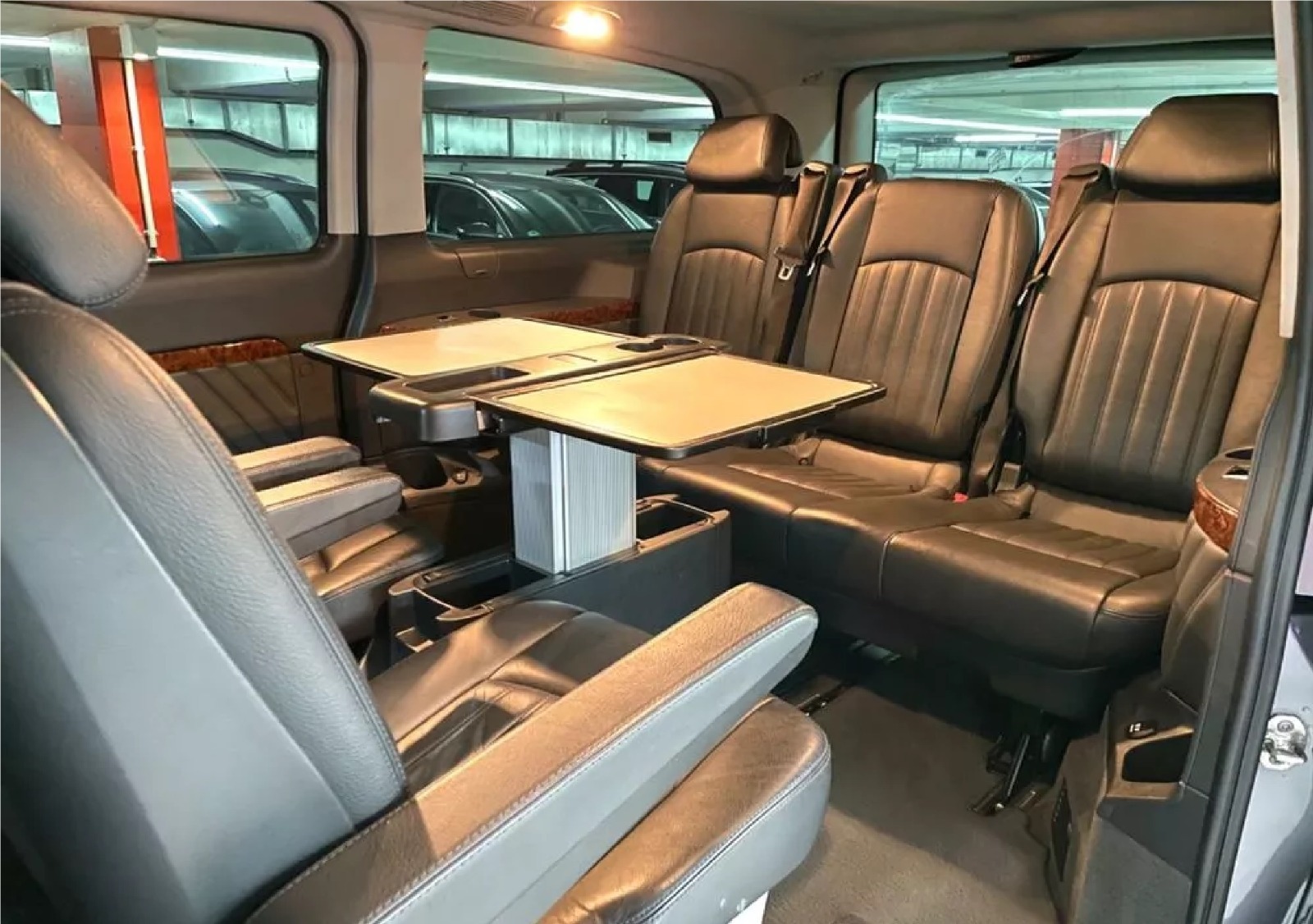 Mercedes Viano miniature 6