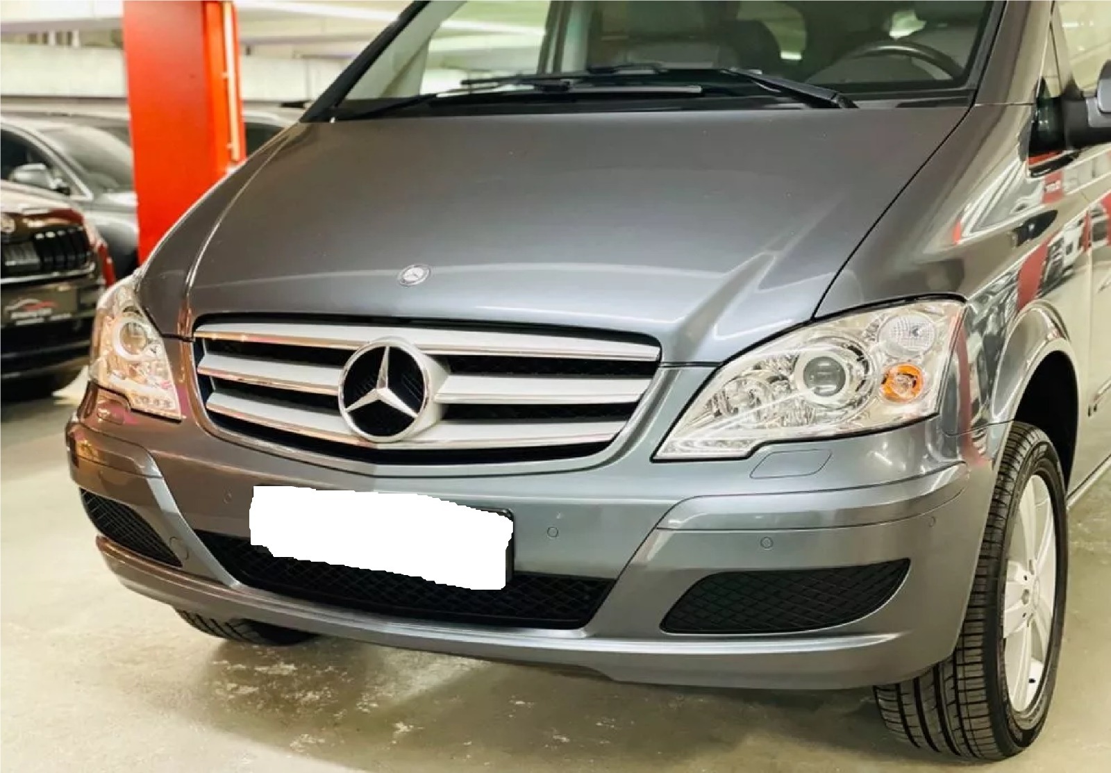 Mercedes Viano miniature 10