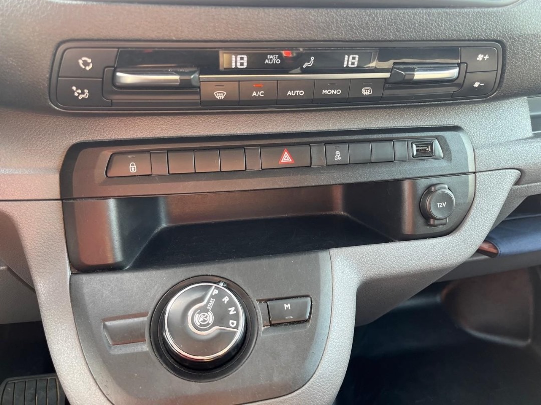 Peugeot Expert Cab App 2.0 BlueHDi 180 Premium miniature 12