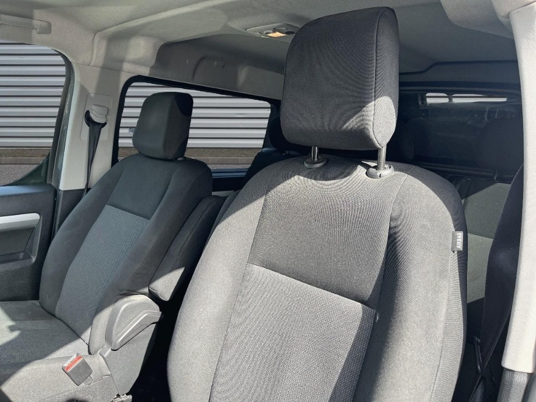 Peugeot Expert Cab App 2.0 BlueHDi 180 Premium miniature 15
