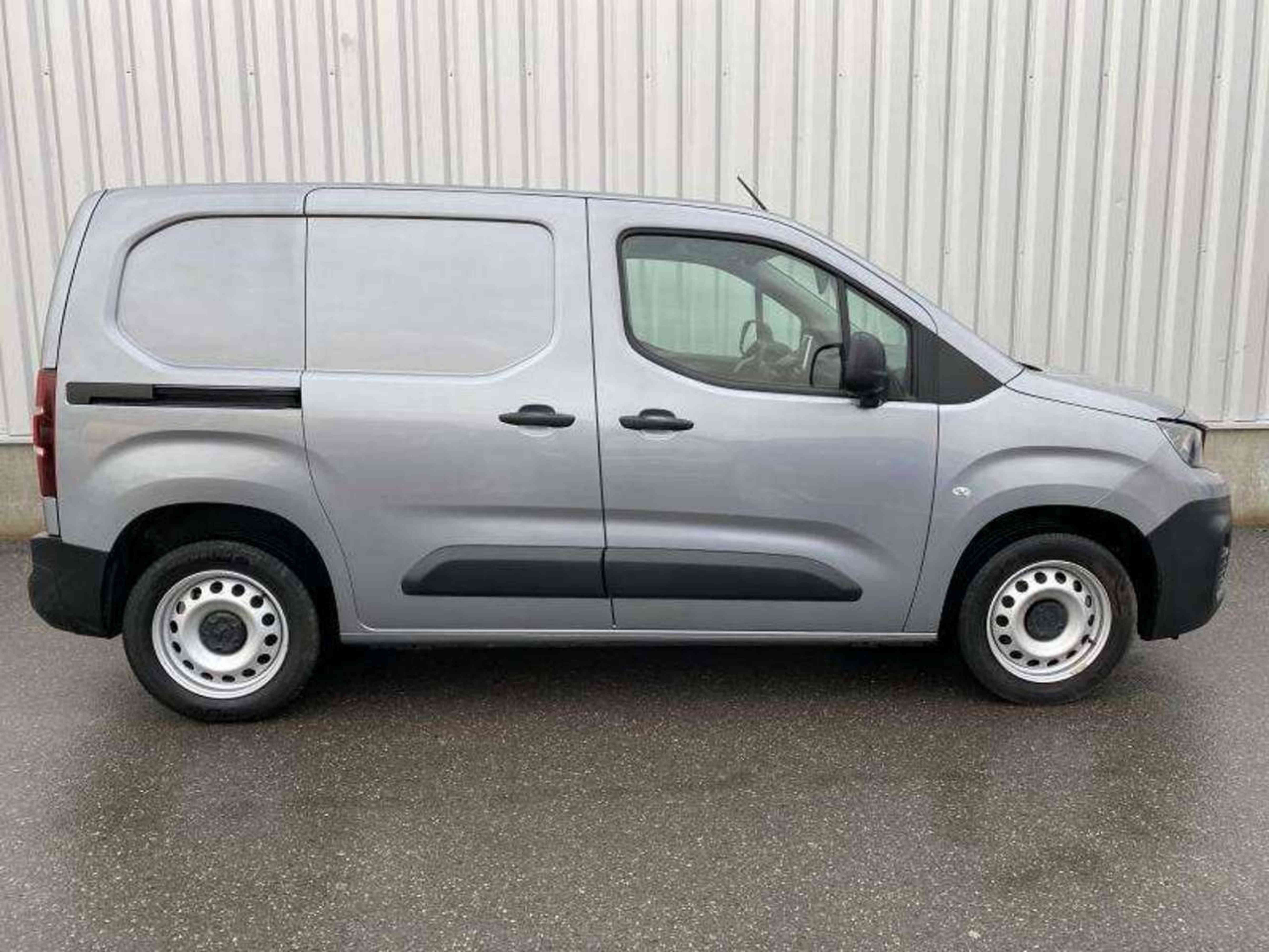Peugeot Partner III 950kg BlueHDi 130ch